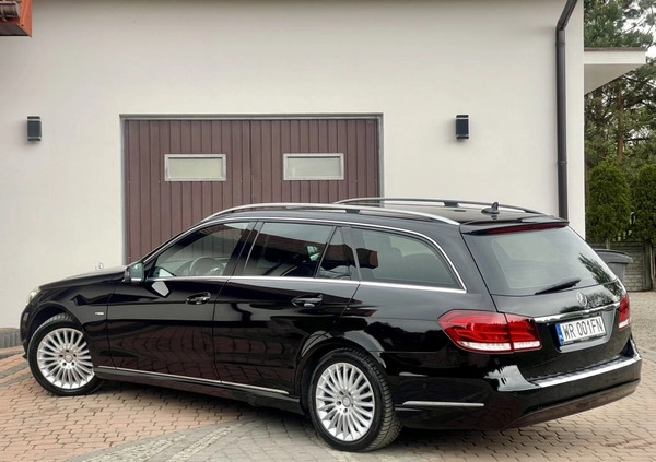 Mercedes-Benz Klasa E cena 64999 przebieg: 190500, rok produkcji 2013 z Radom małe 781